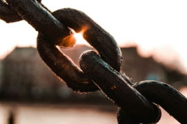 black-chain.jpg black chain